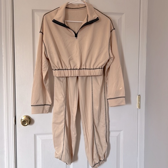 SHEIN Privé Colorblock Zipper Half Crop Sweatshirt & Sweatpants 2 Pieces Set - Picture 2 of 8